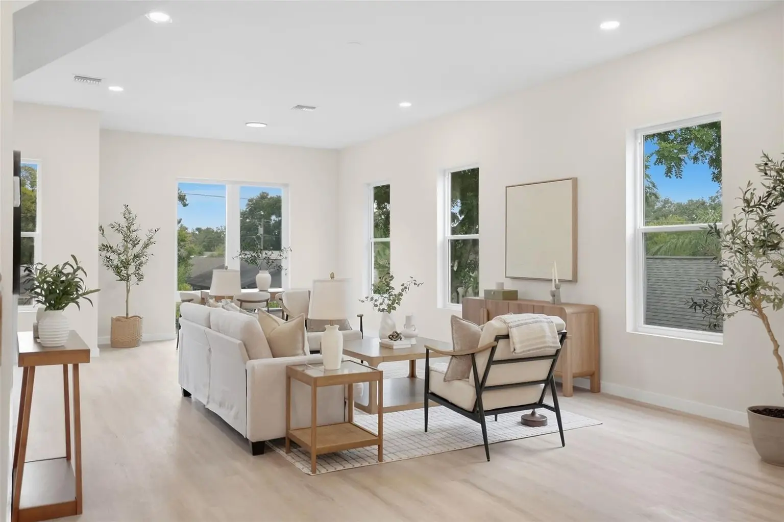 2142 5TH AVENUE N, ST PETERSBURG, FL, photo 19 of 55