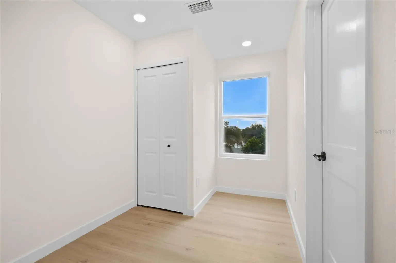 2142 5TH AVENUE N, ST PETERSBURG, FL, photo 27 of 55