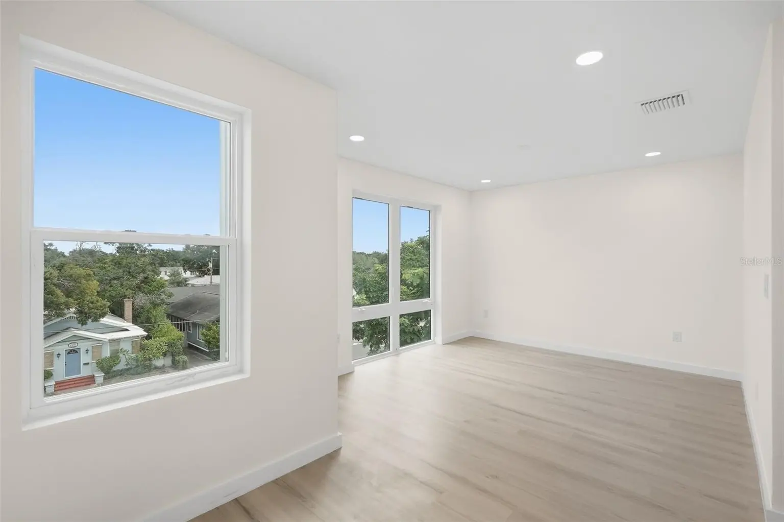 2142 5TH AVENUE N, ST PETERSBURG, FL, photo 29 of 55
