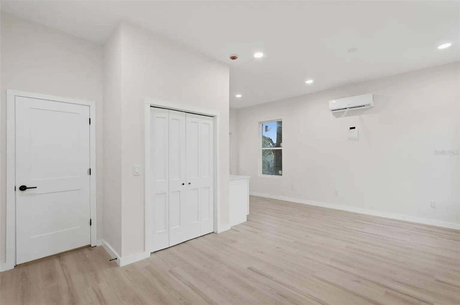 2142 5TH AVENUE N, ST PETERSBURG, FL, photo 41 of 55