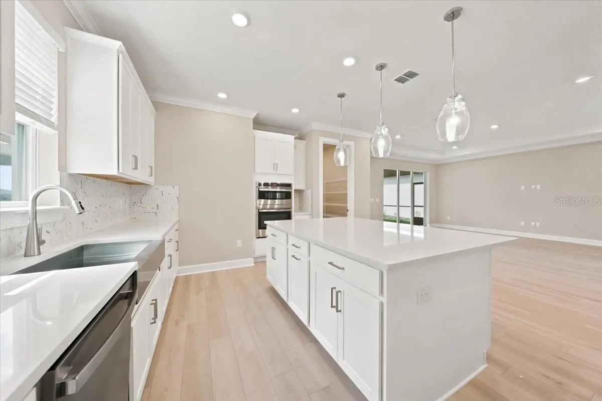 7727 CASPIAN, PALMETTO, FL, photo 16 of 42