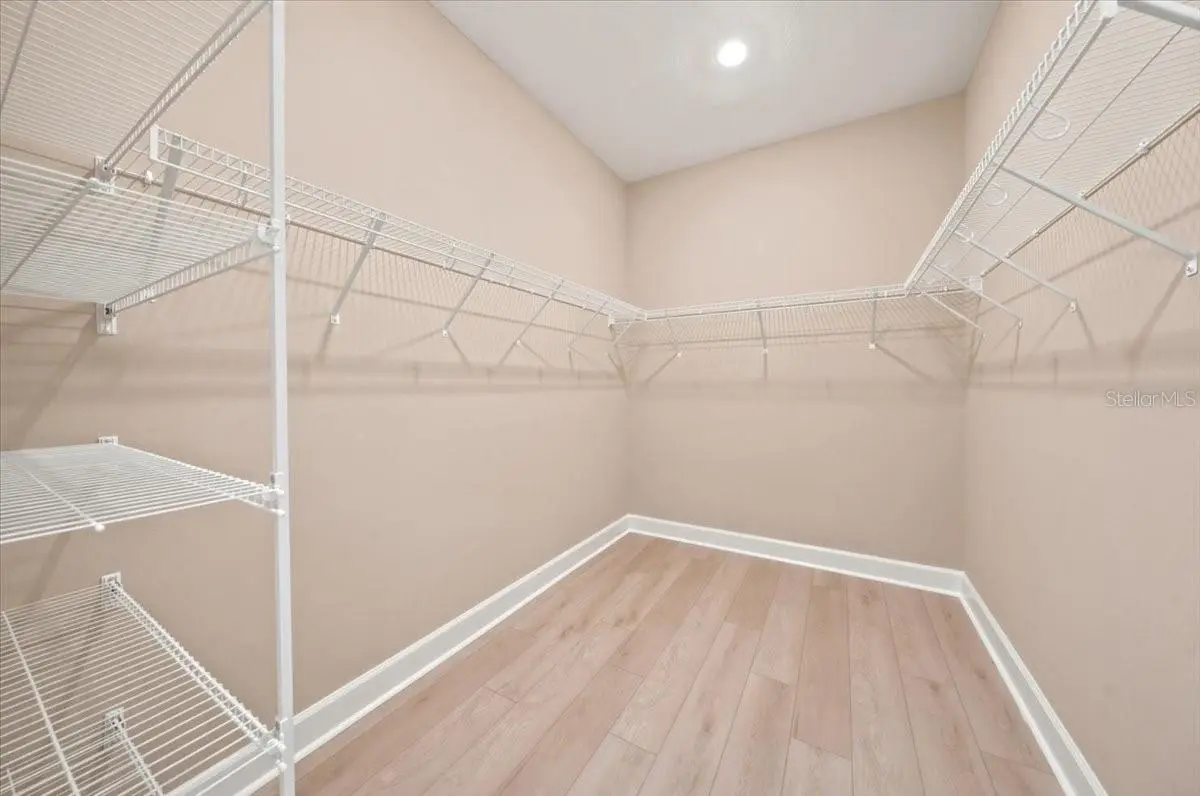 7727 CASPIAN, PALMETTO, FL, photo 35 of 42
