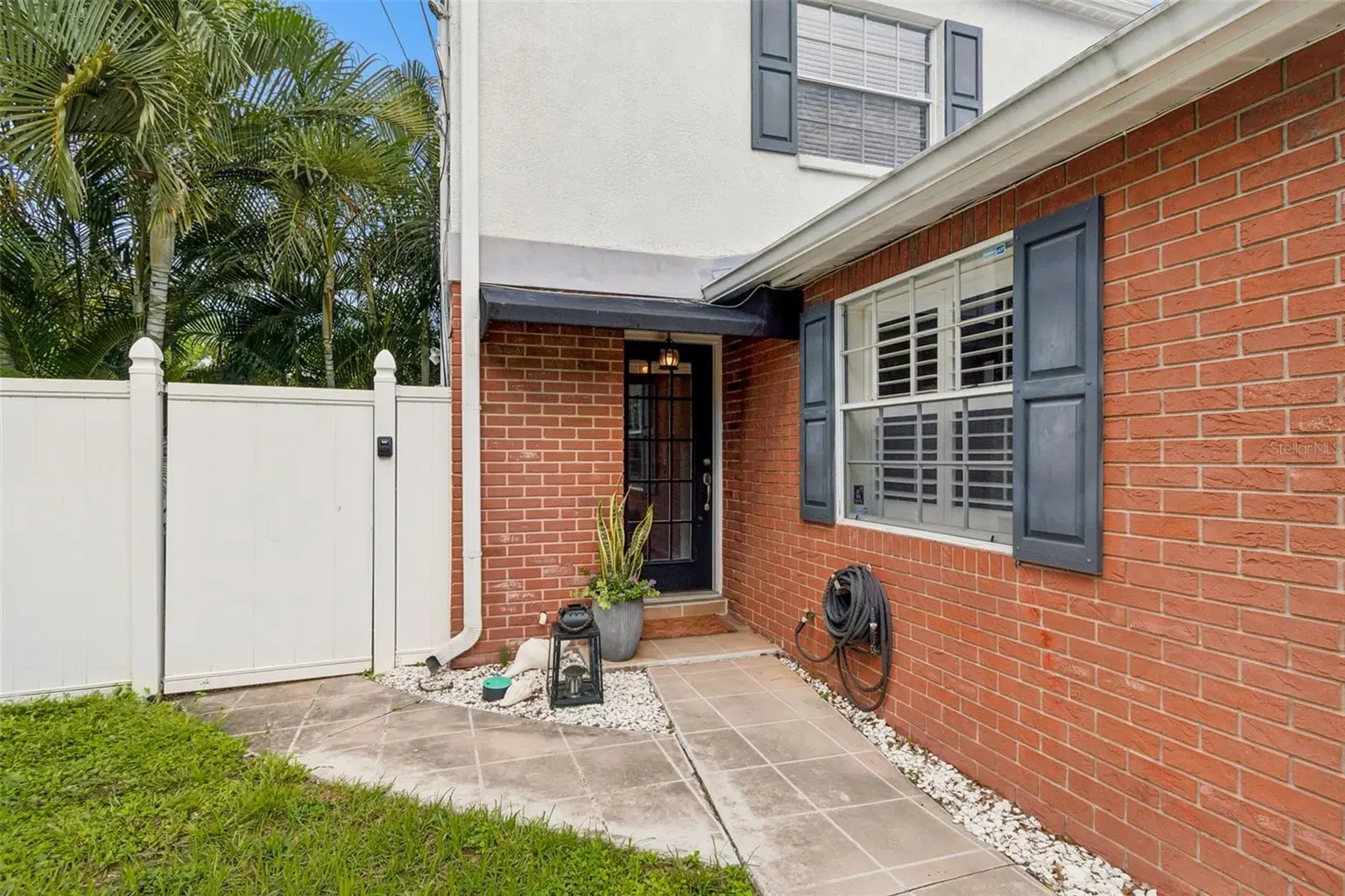 111 S LAUBER WAY #B, TAMPA, FL