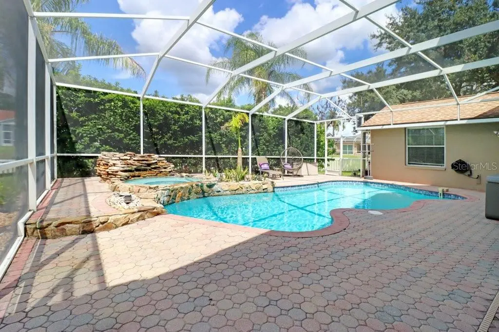 4430 MERRICK RUN LANE, VALRICO, FL, photo 4 of 70