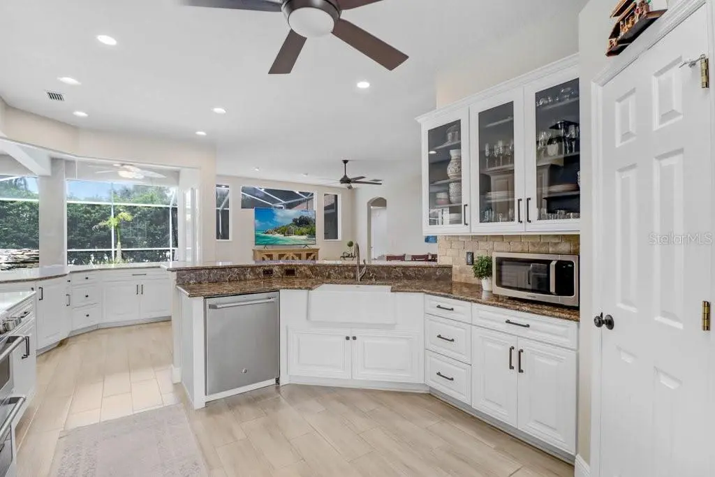 4430 MERRICK RUN LANE, VALRICO, FL, photo 14 of 70