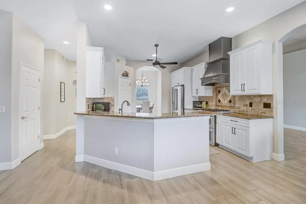 4430 MERRICK RUN LANE, VALRICO, FL, photo 15 of 70