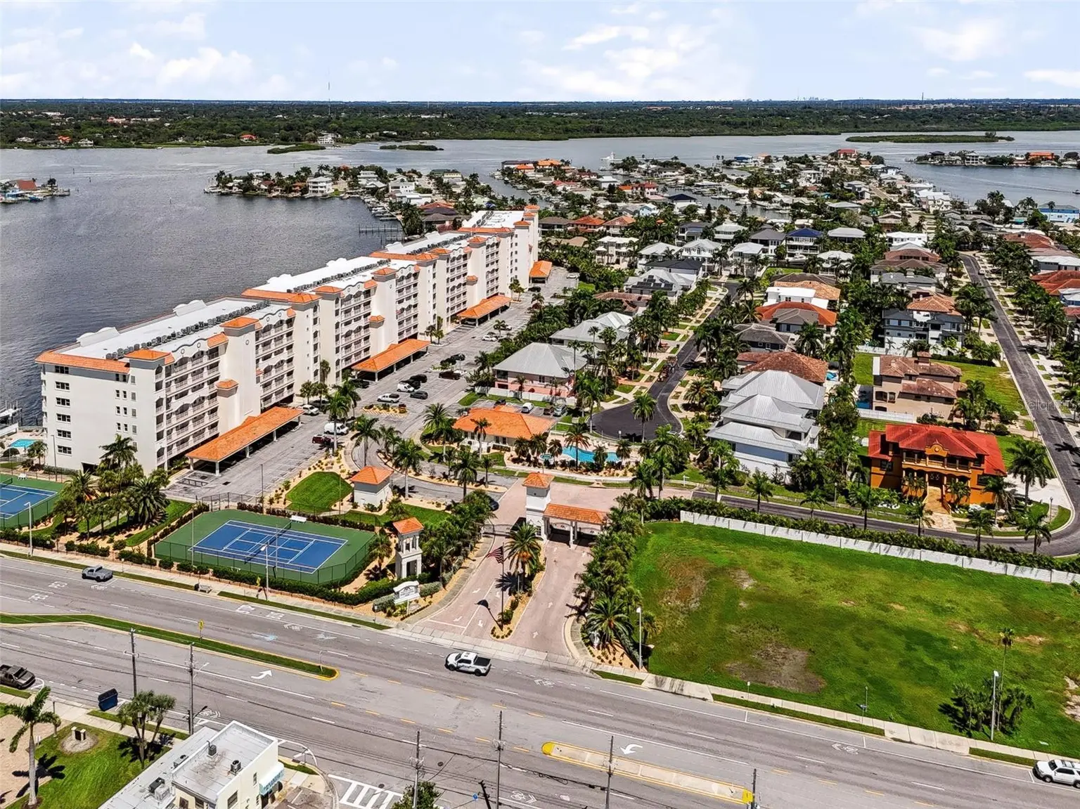 102 WIMBLEDON COURT, REDINGTON SHORES, FL, photo 60 of 90