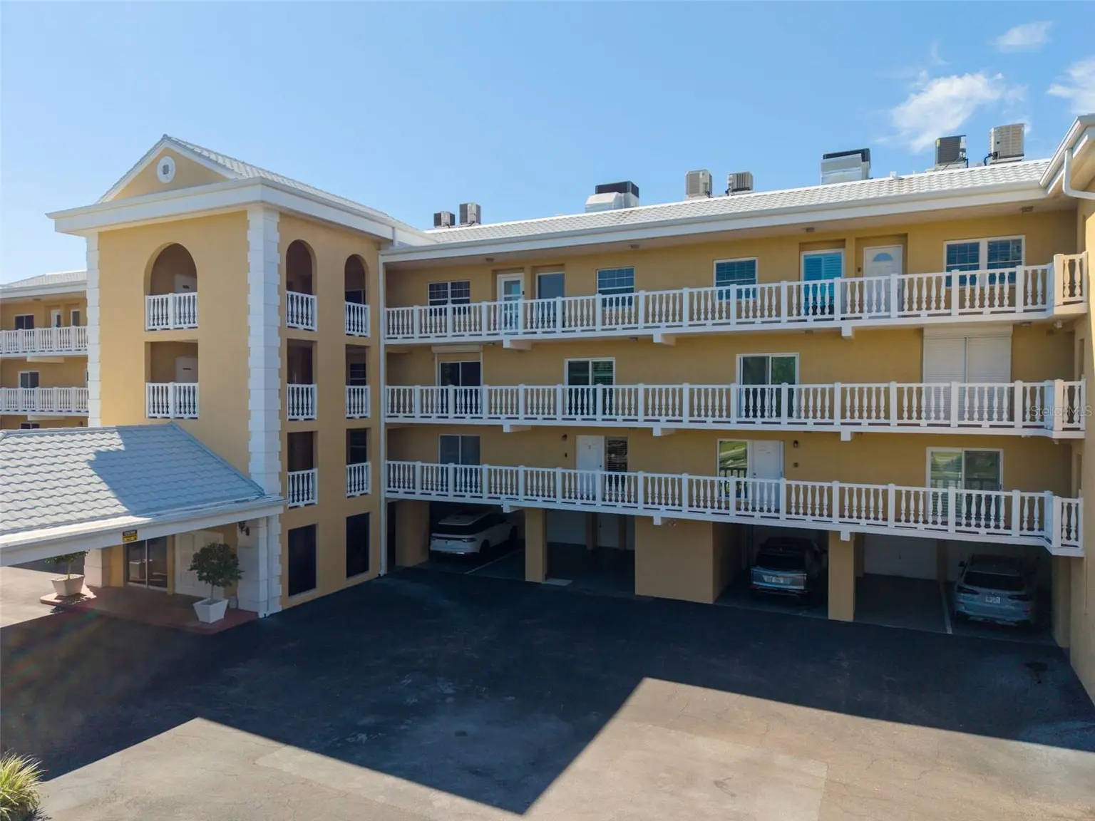 544 PINELLAS BAYWAY S #F8, TIERRA VERDE, FL, photo 2 of 67