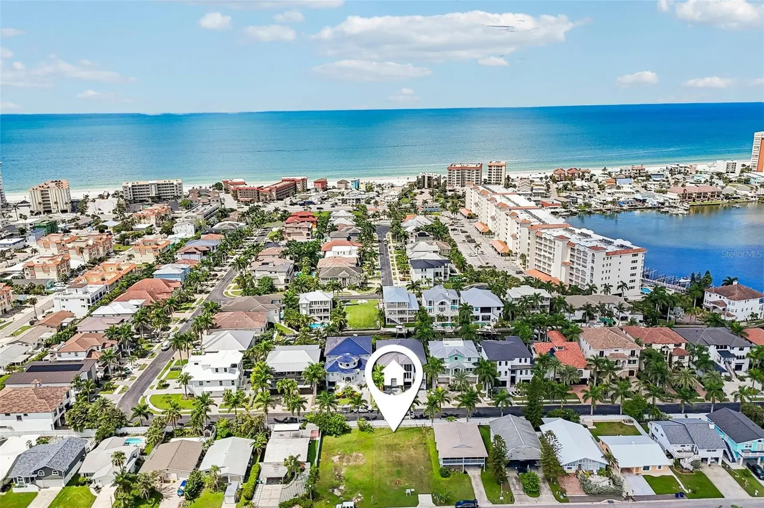 17610 1ST STREET E, REDINGTON SHORES, FL, photo 14 of 22