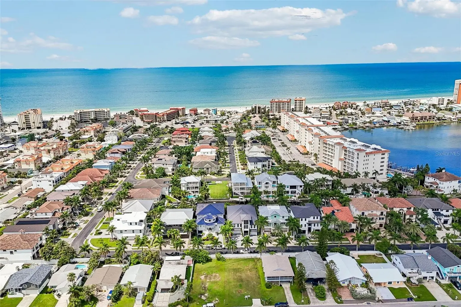 17610 1ST STREET E, REDINGTON SHORES, FL, photo 15 of 22