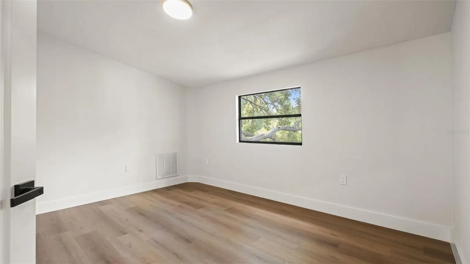 3415 W BARCELONA STREET, TAMPA, FL, photo 32 of 72