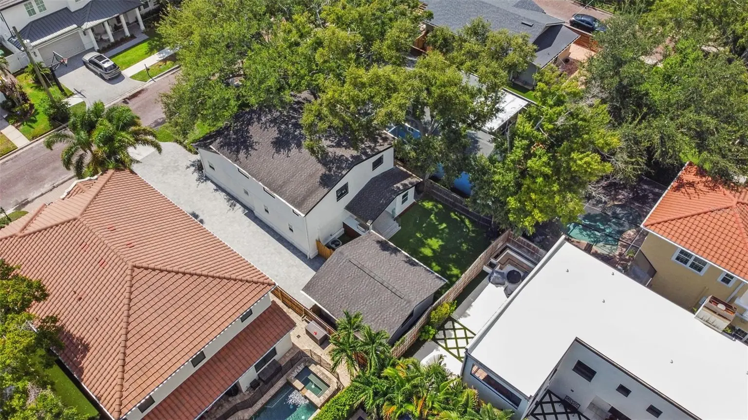 3415 W BARCELONA STREET, TAMPA, FL, photo 65 of 72