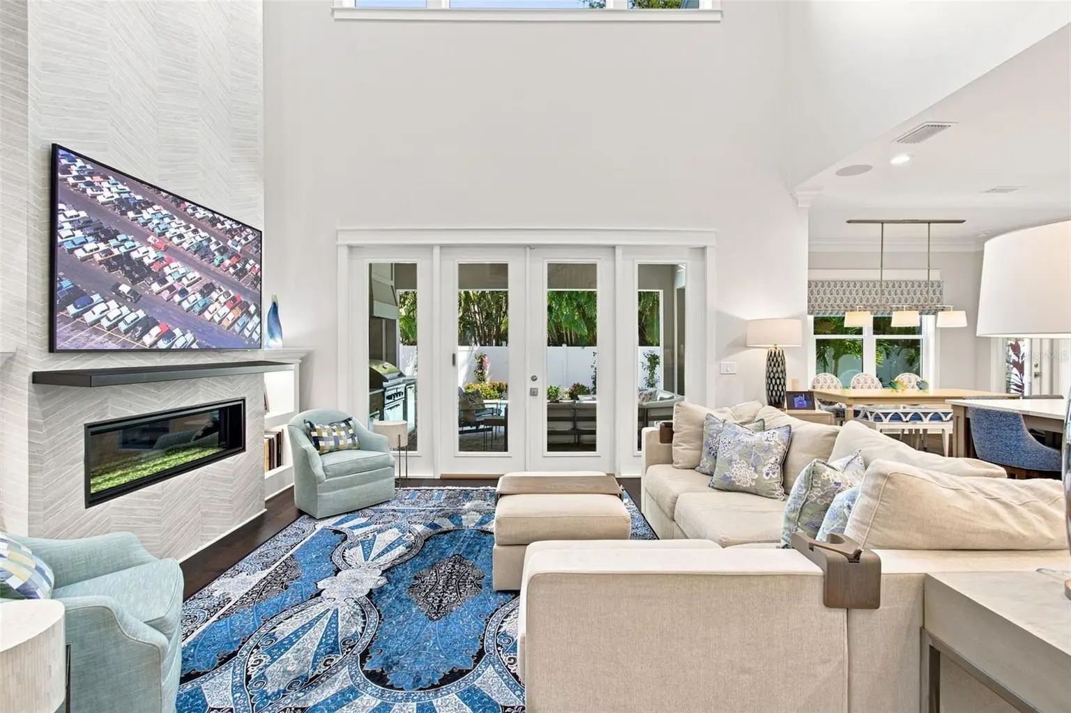 3103 W HAWTHORNE ROAD, TAMPA, FL, photo 19 of 60