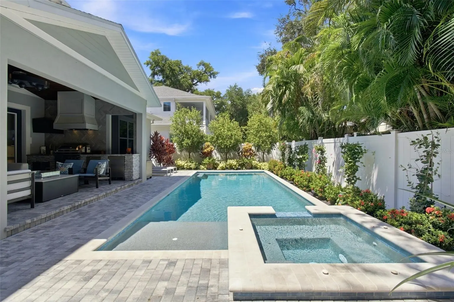 3103 W HAWTHORNE ROAD, TAMPA, FL, photo 56 of 60