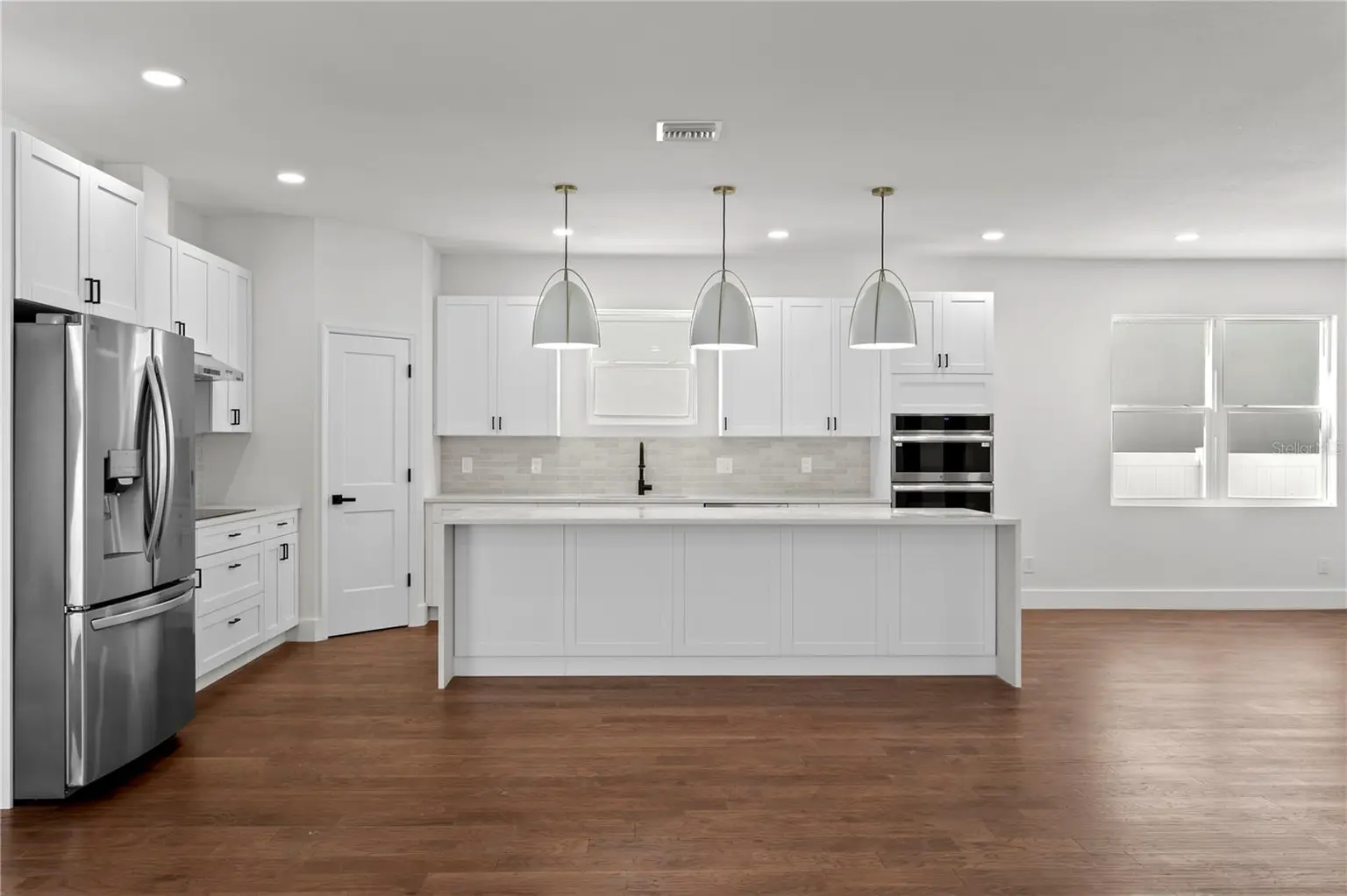 6828 S DESOTO STREET, TAMPA, FL, photo 11 of 43