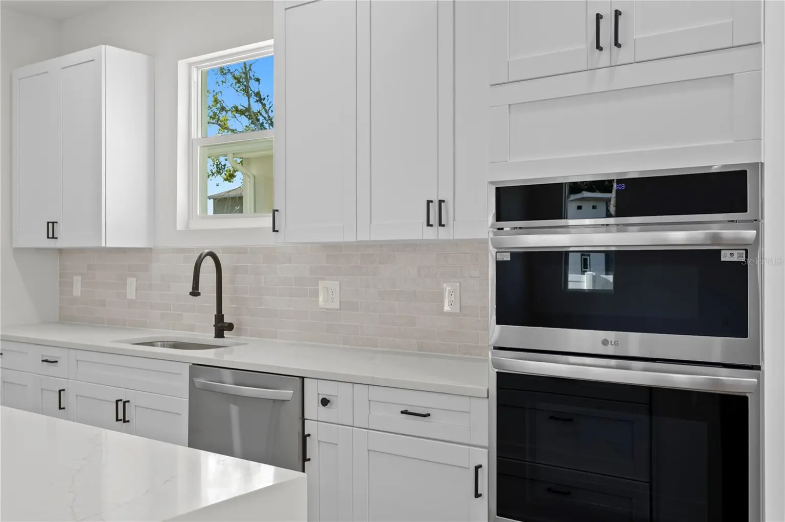 6828 S DESOTO STREET, TAMPA, FL, photo 13 of 43