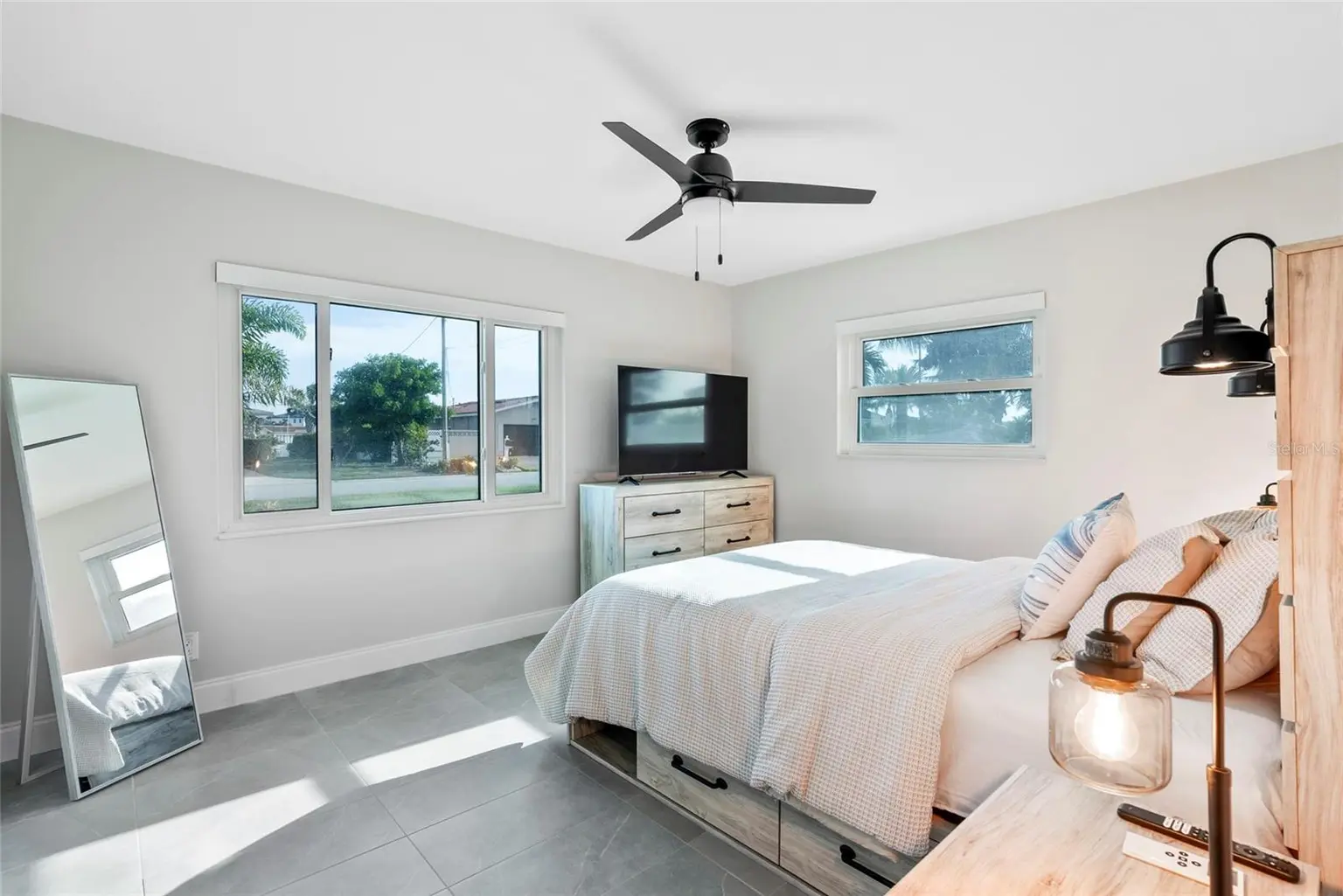 227 HOWARD DRIVE, BELLEAIR BEACH, FL, photo 23 of 56