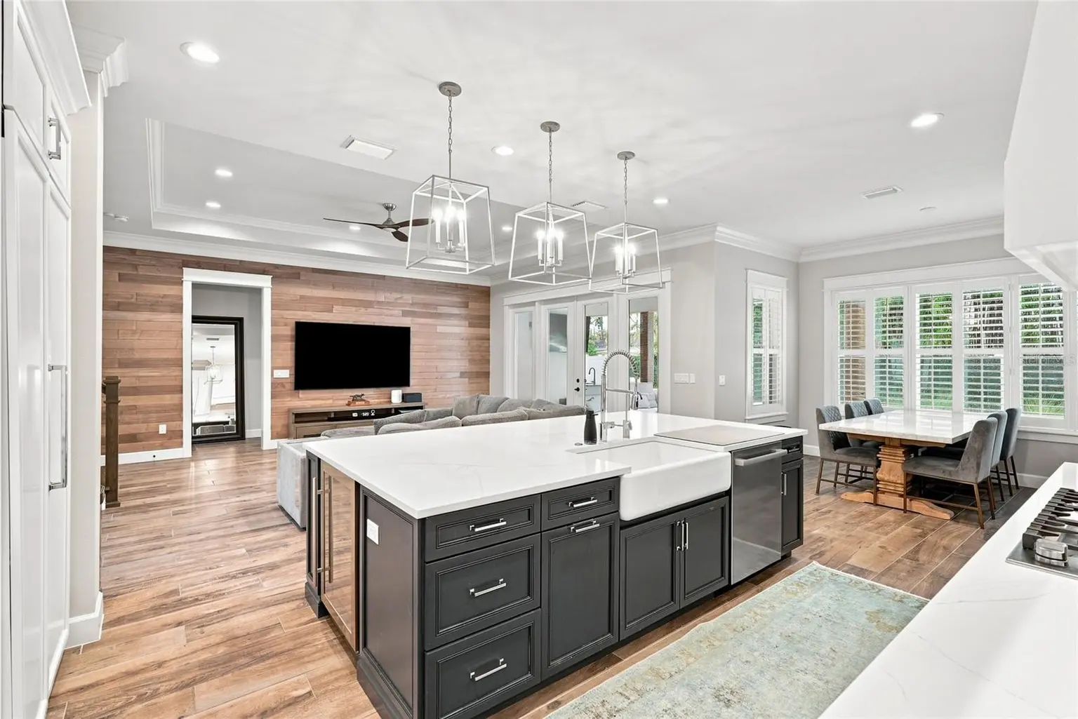 4309 W BARCELONA STREET, TAMPA, FL, photo 12 of 72
