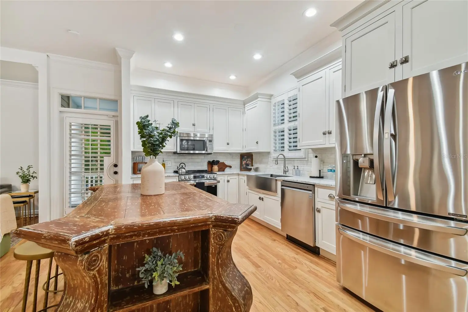 701 S PACKWOOD AVENUE, TAMPA, FL, photo 13 of 70