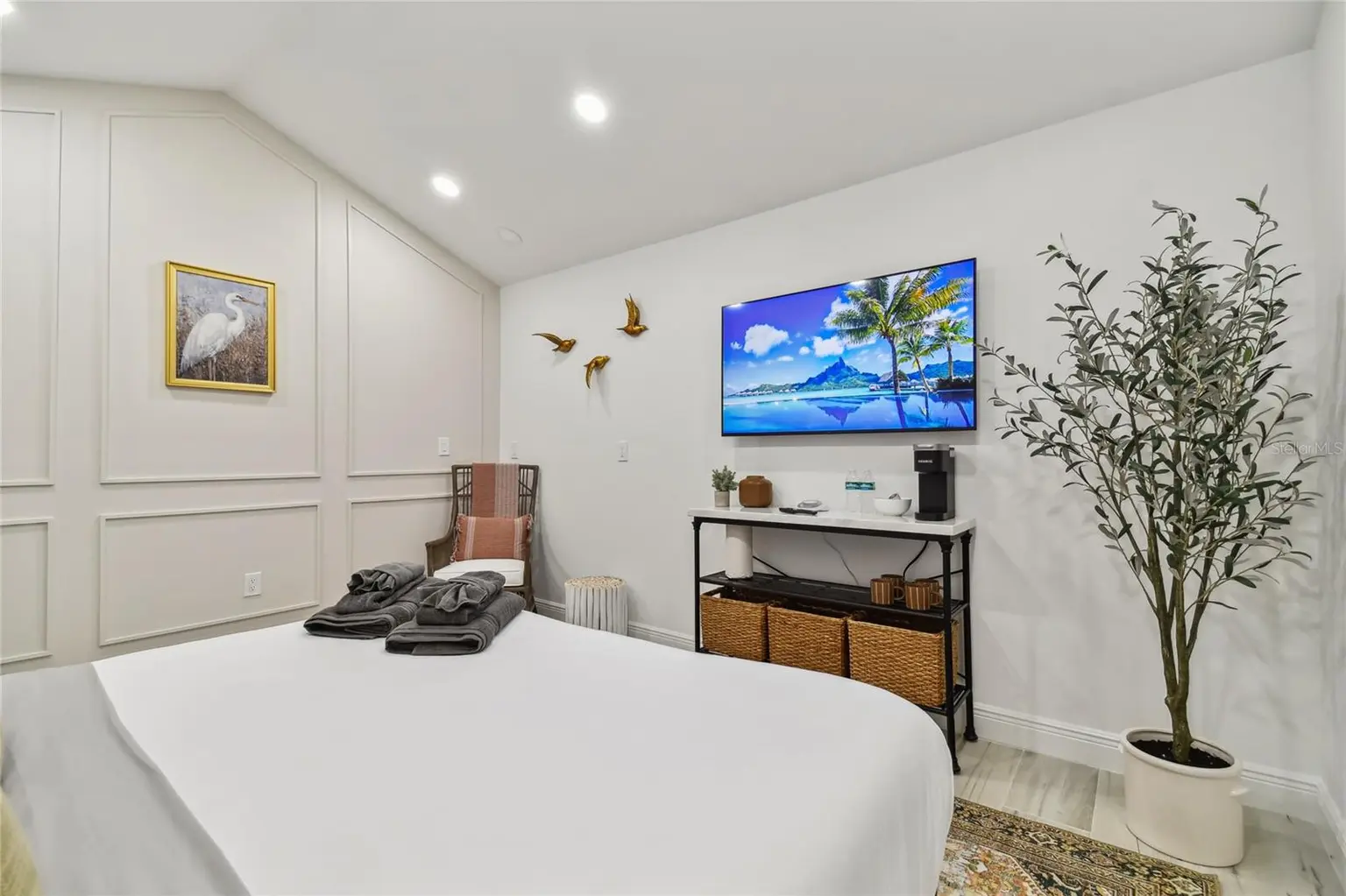 701 S PACKWOOD AVENUE, TAMPA, FL, photo 57 of 70