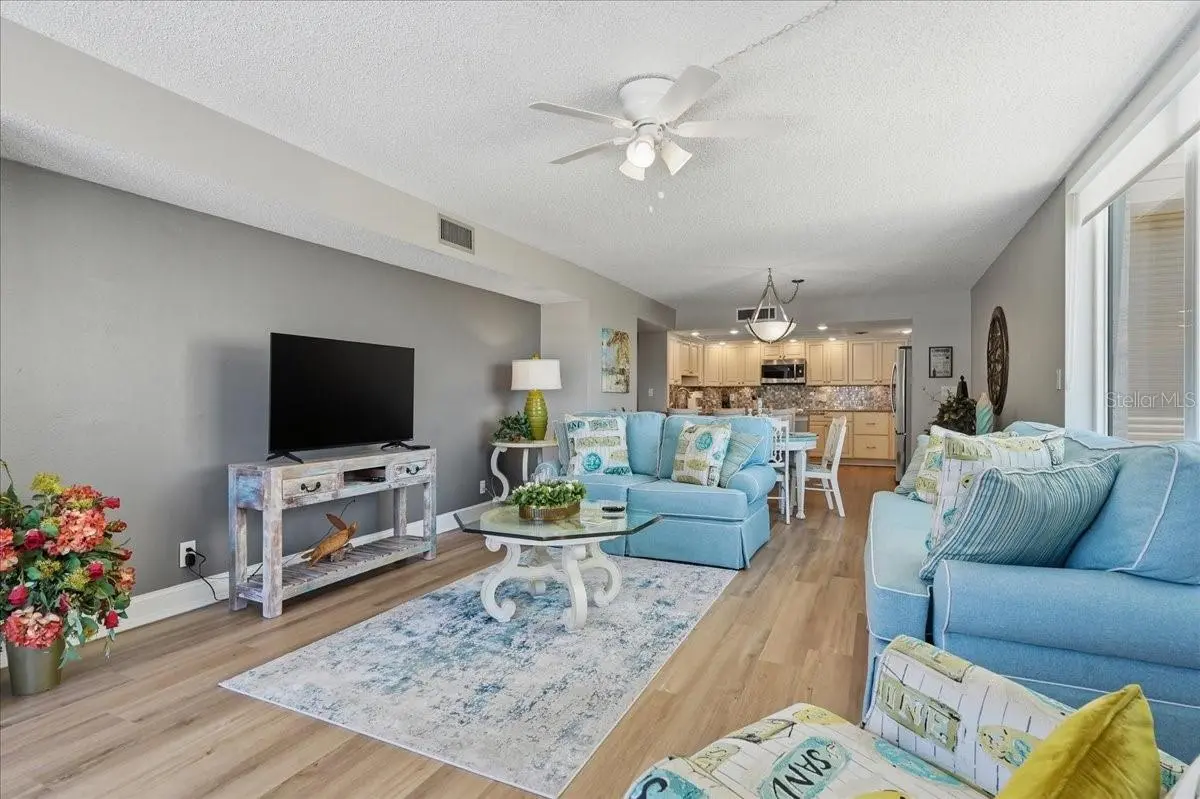 1430 GULF BOULEVARD #407, CLEARWATER BEACH, FL, photo 6 of 54