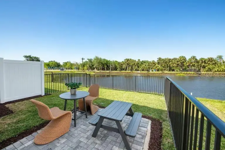 6852 BRAHMAN GRAZE COURT, WESLEY CHAPEL, FL, photo 10 of 14
