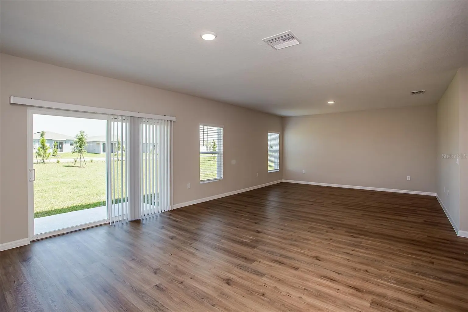 36668 THORNHEDGE DRIVE, ZEPHYRHILLS, FL, photo 13 of 30
