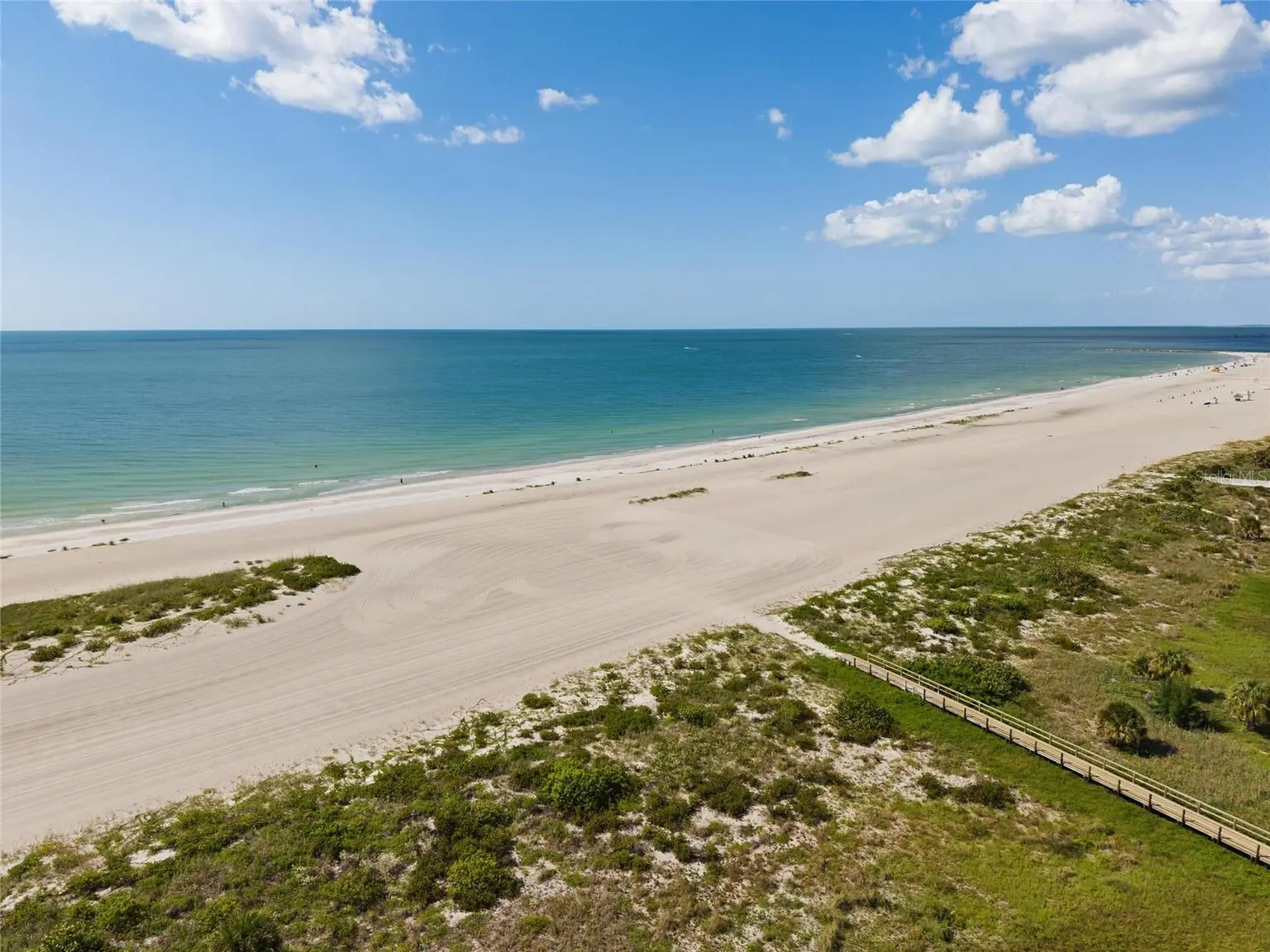 1230 GULF BOULEVARD #601, CLEARWATER, FL, photo 34 of 59