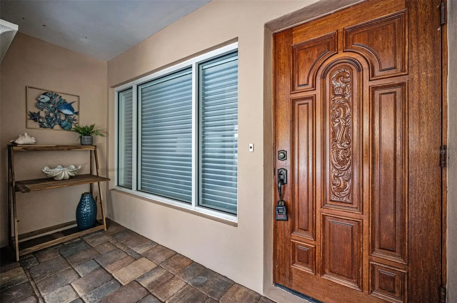 52 N PINE CIRCLE, BELLEAIR, FL, photo 10 of 62