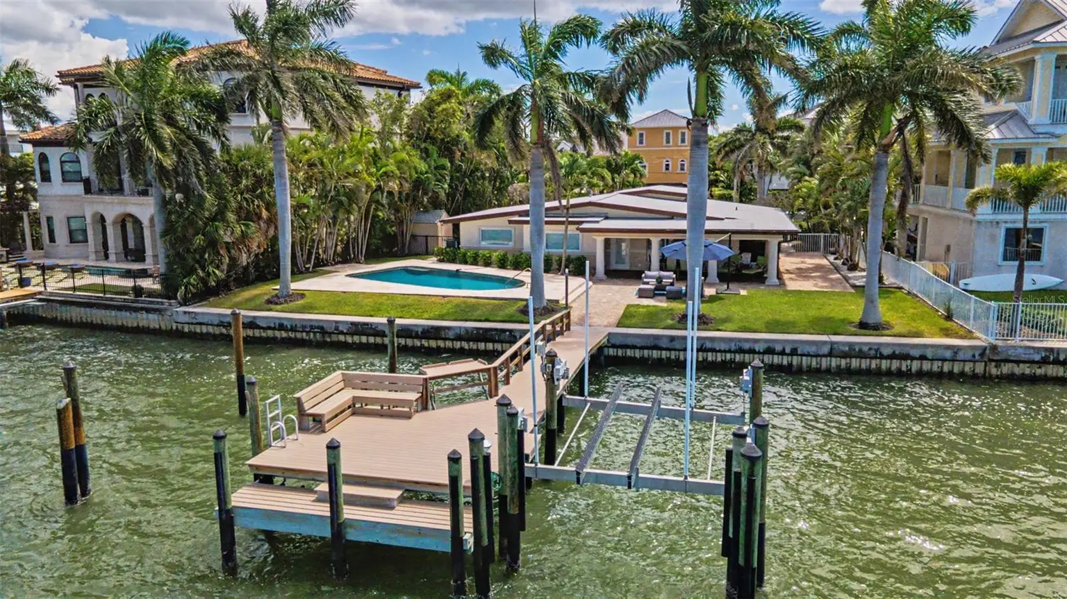 52 N PINE CIRCLE, BELLEAIR, FL, photo 54 of 62