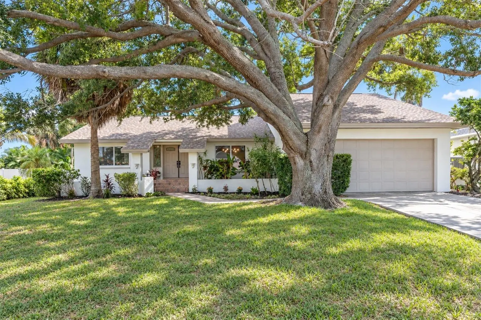 630 PINTA DRIVE, TIERRA VERDE, FL