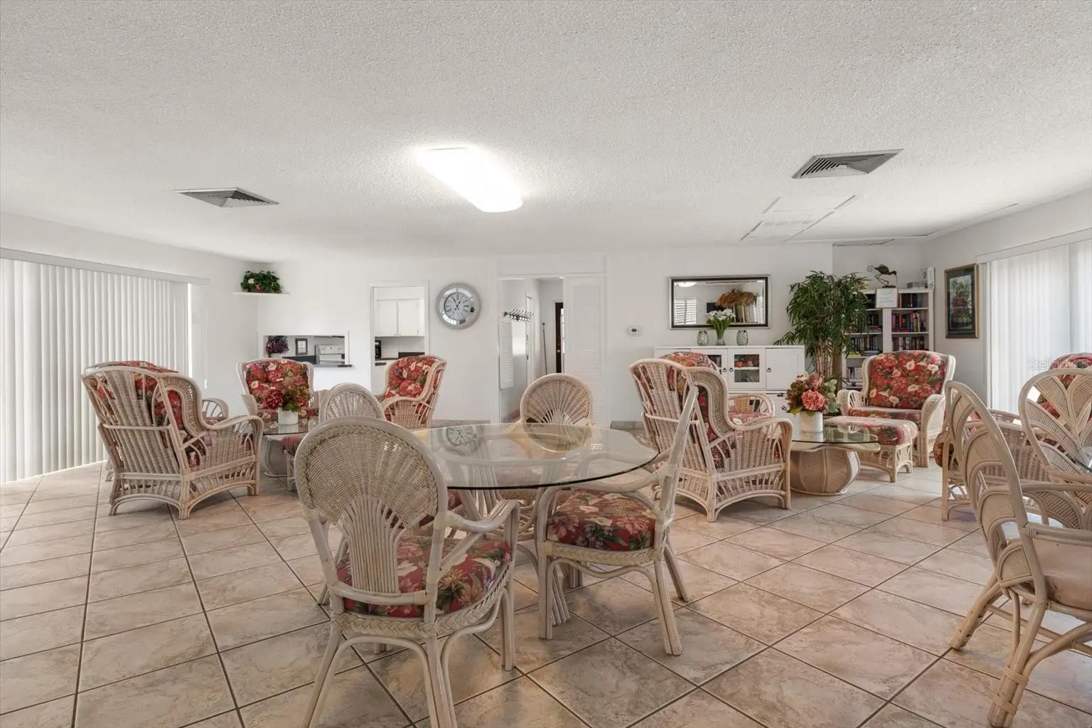 131 BLUFF VIEW DRIVE #106, BELLEAIR BLUFFS, FL, photo 28 of 38