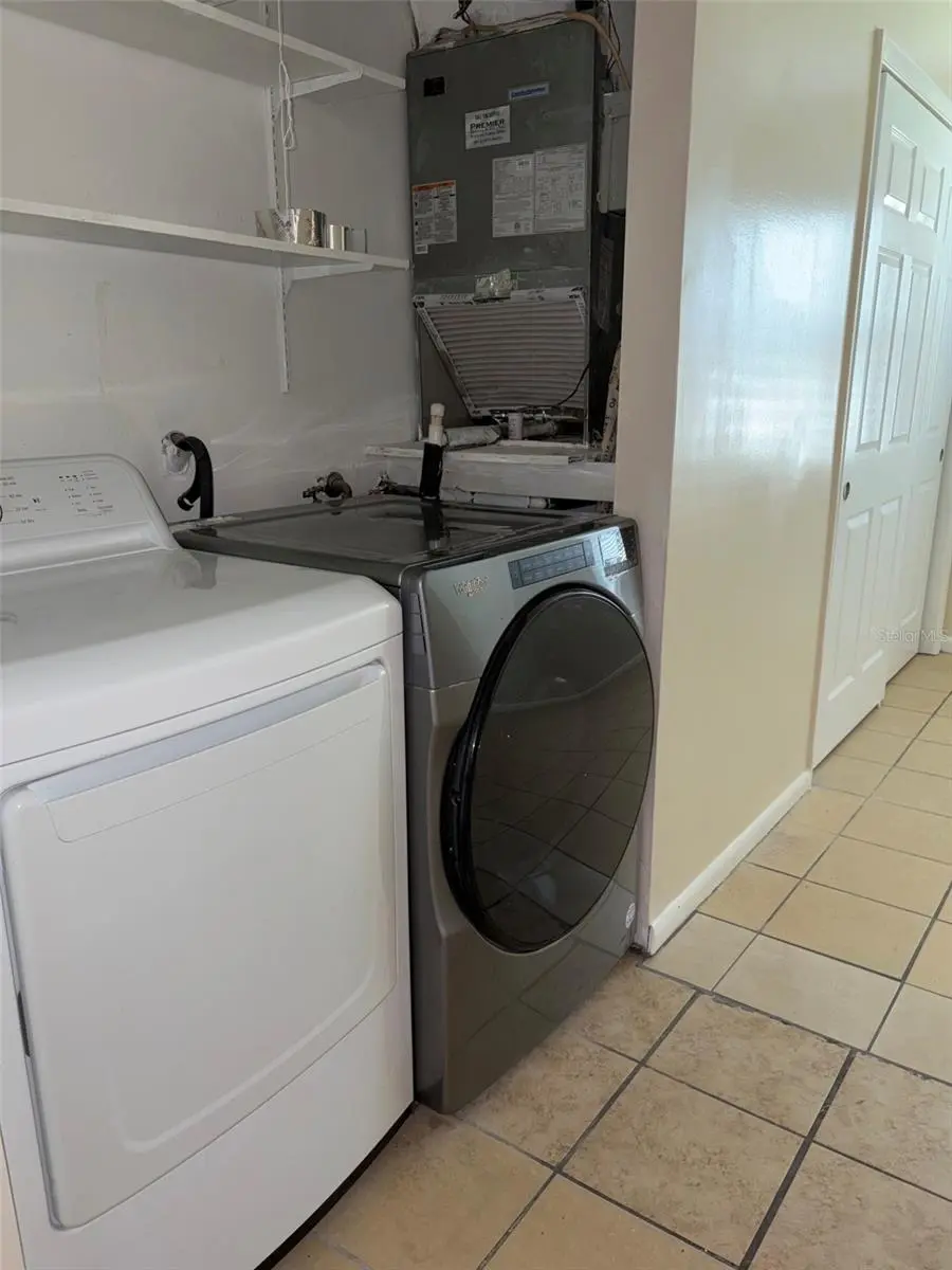 9523 FIELDVIEW CIRCLE #9523, THONOTOSASSA, FL, photo 11 of 14