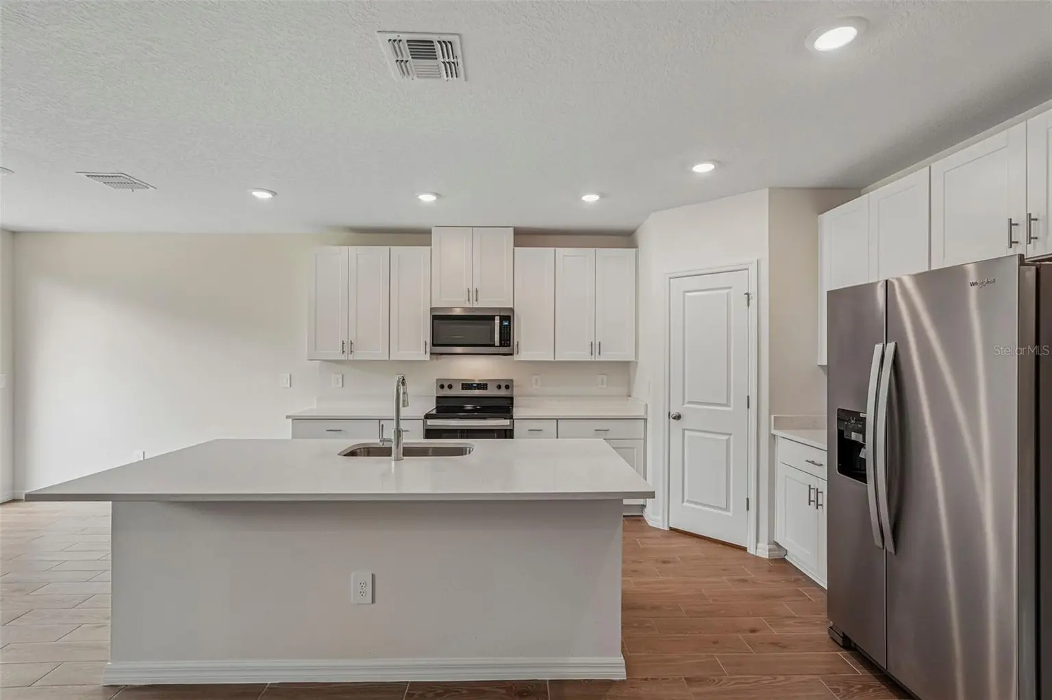 7725 SATTERFIELD TERRACE, PARRISH, FL, photo 15 of 41
