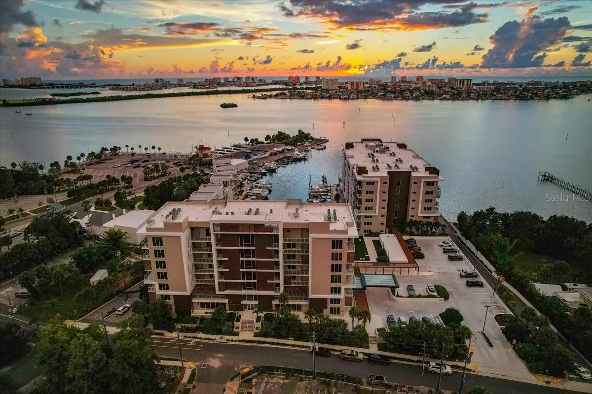Marina Bay Master Condo home, photo 2 of 8