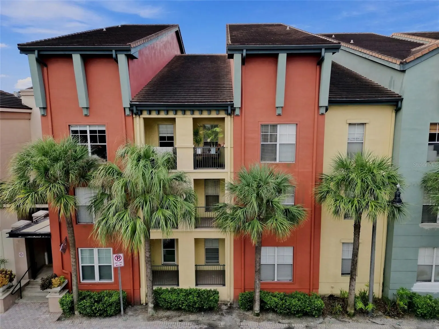 2410 W AZEELE STREET #216, TAMPA, FL