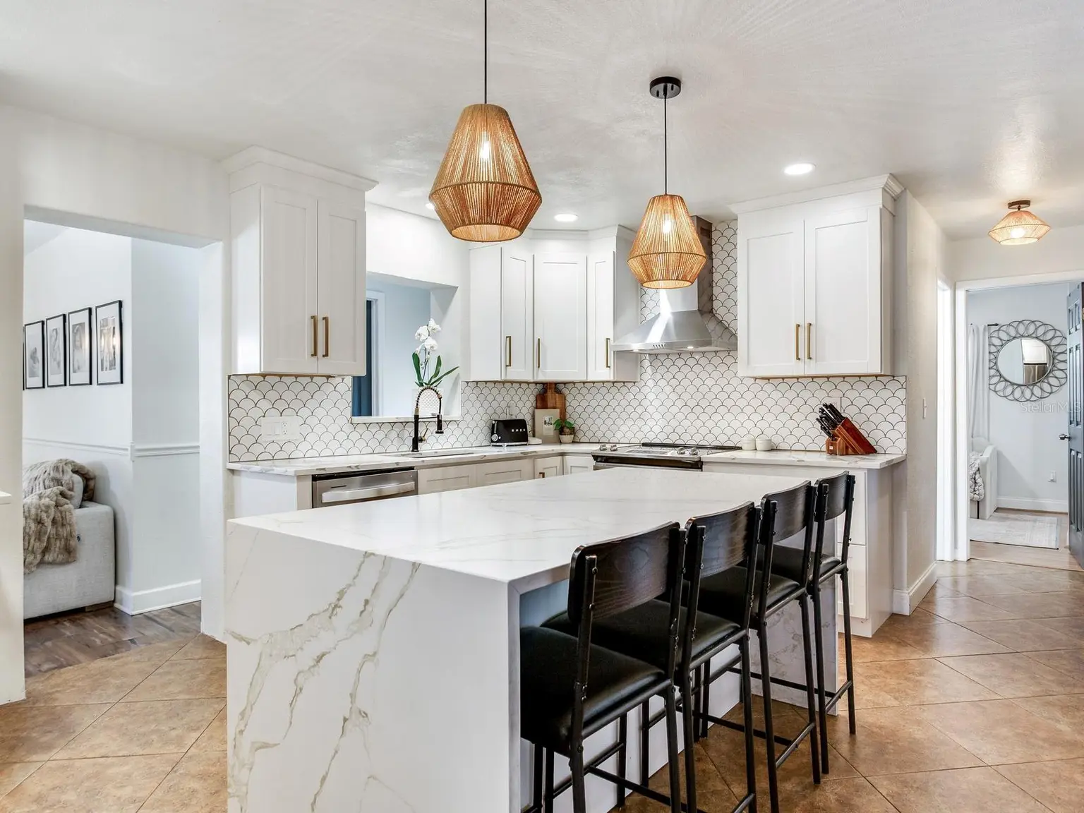 2911 W WINTHROP ROAD, TAMPA, FL, photo 6 of 37