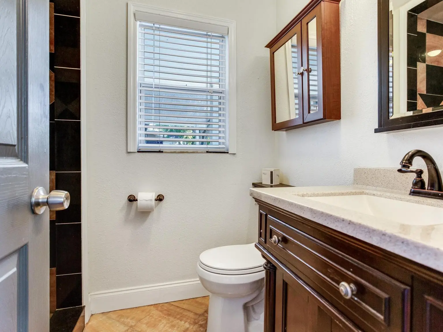 2911 W WINTHROP ROAD, TAMPA, FL, photo 18 of 37