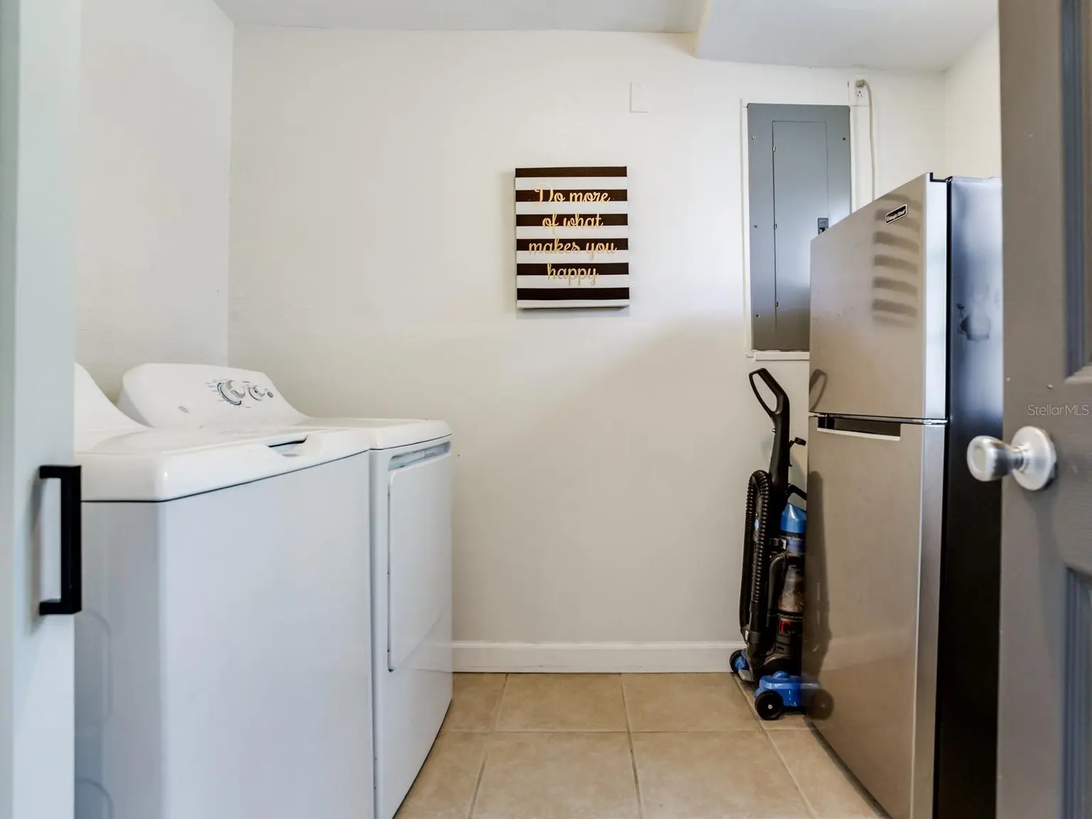 2911 W WINTHROP ROAD, TAMPA, FL, photo 26 of 37
