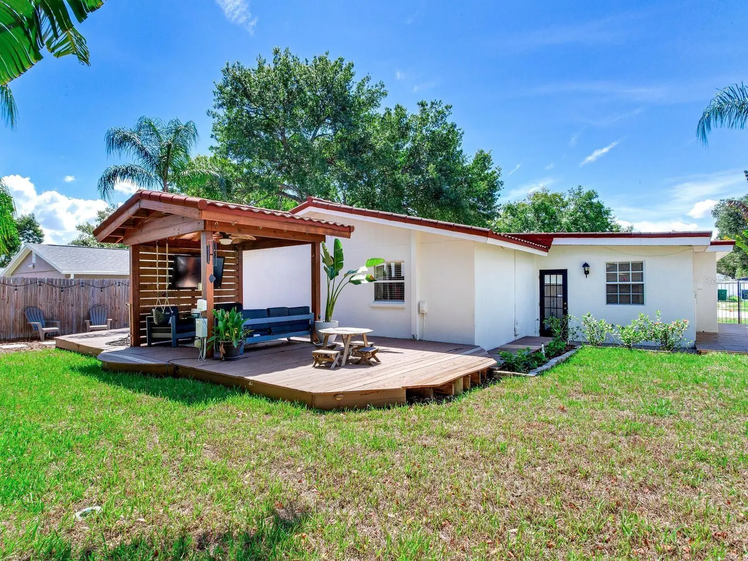 2911 W WINTHROP ROAD, TAMPA, FL, photo 32 of 37