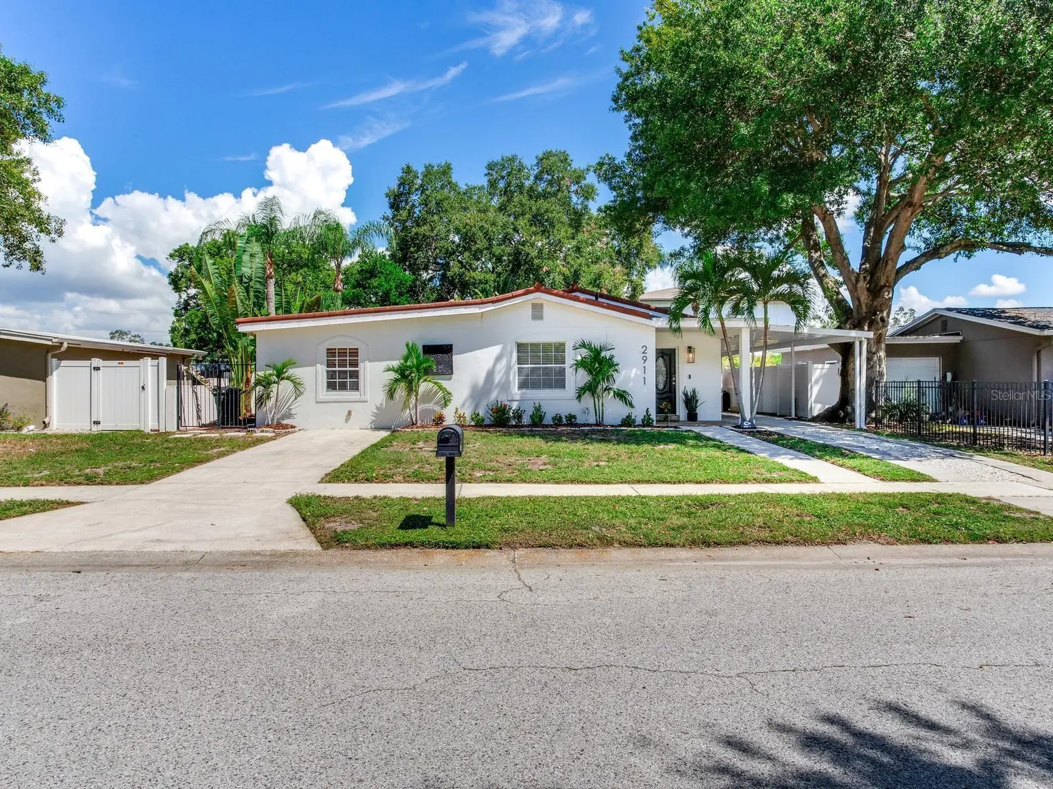 2911 W WINTHROP ROAD, TAMPA, FL, photo 34 of 37