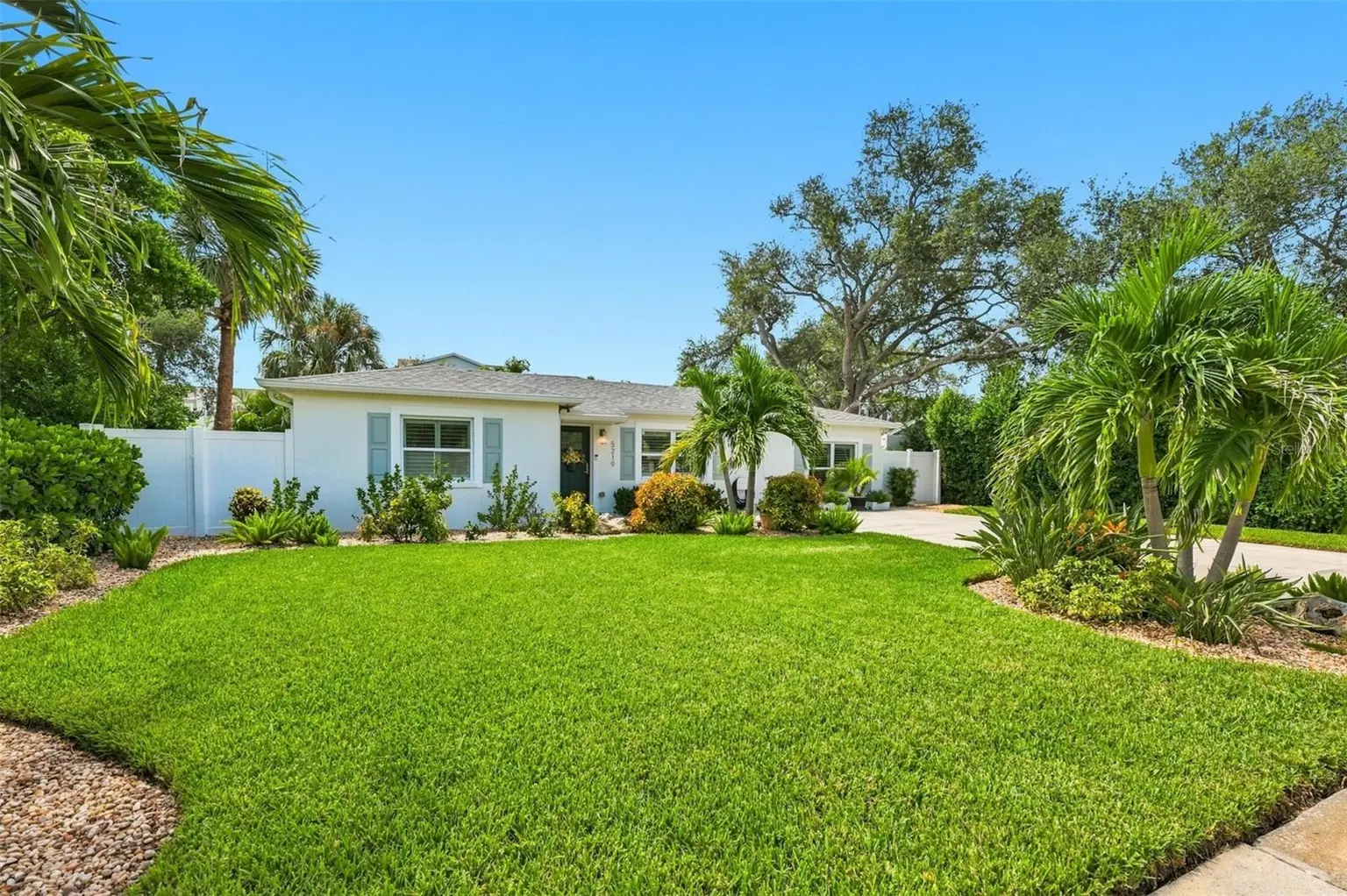 5219 S PURITAN AVENUE, TAMPA, FL