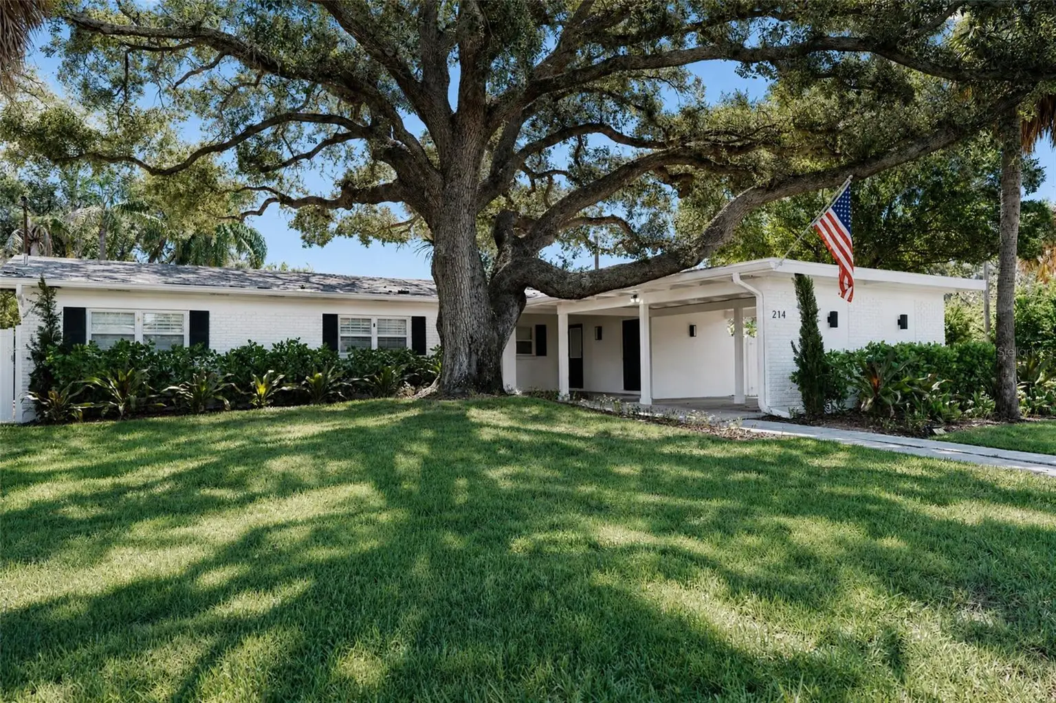 214 S TREASURE DRIVE, TAMPA, FL, photo 3 of 79
