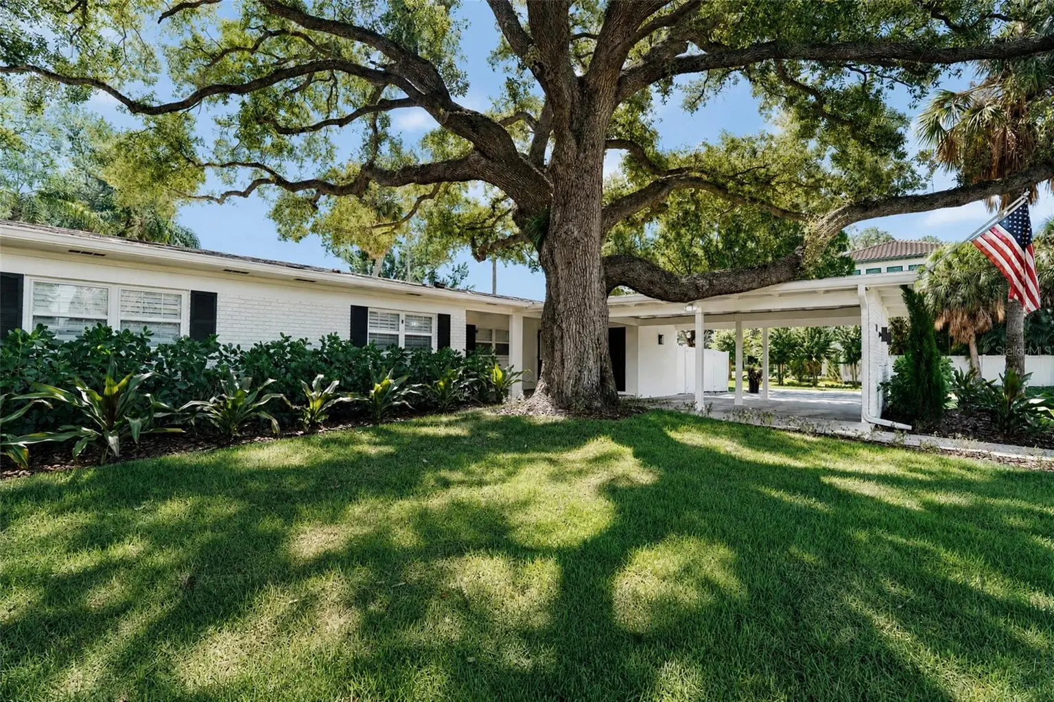 214 S TREASURE DRIVE, TAMPA, FL, photo 4 of 79