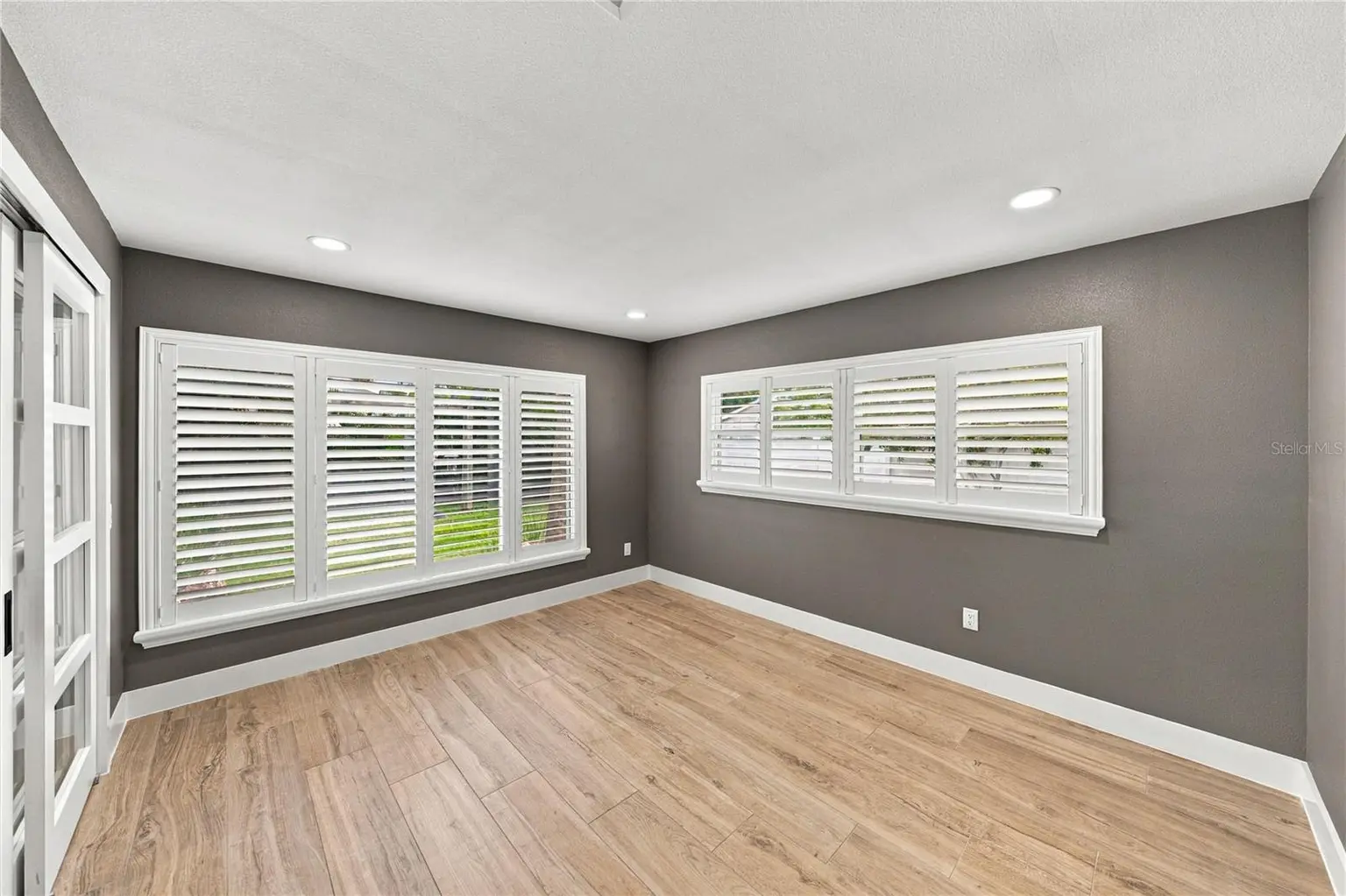 214 S TREASURE DRIVE, TAMPA, FL, photo 27 of 79