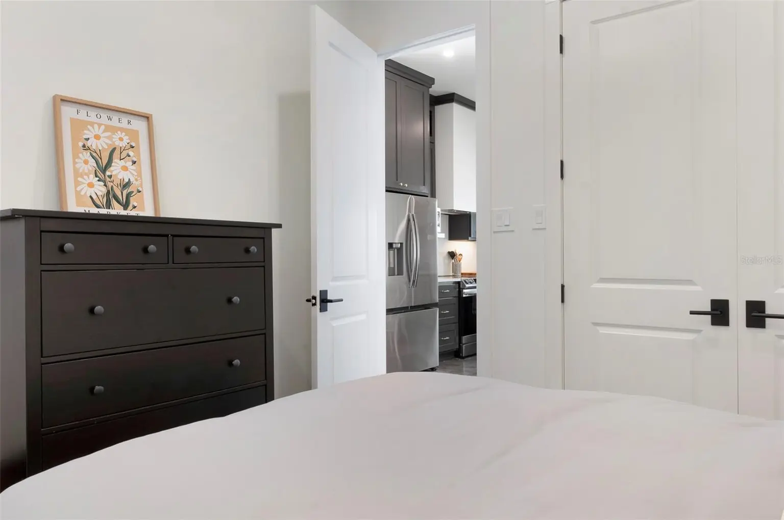 449 12TH AVENUE N, ST PETERSBURG, FL, photo 13 of 37