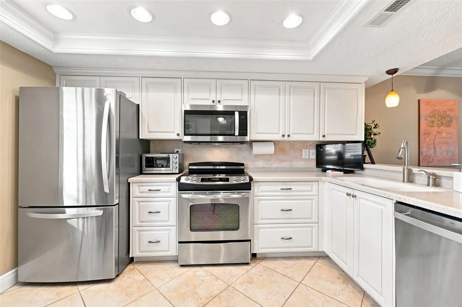 221 NINA WAY #61, OLDSMAR, FL, photo 7 of 27