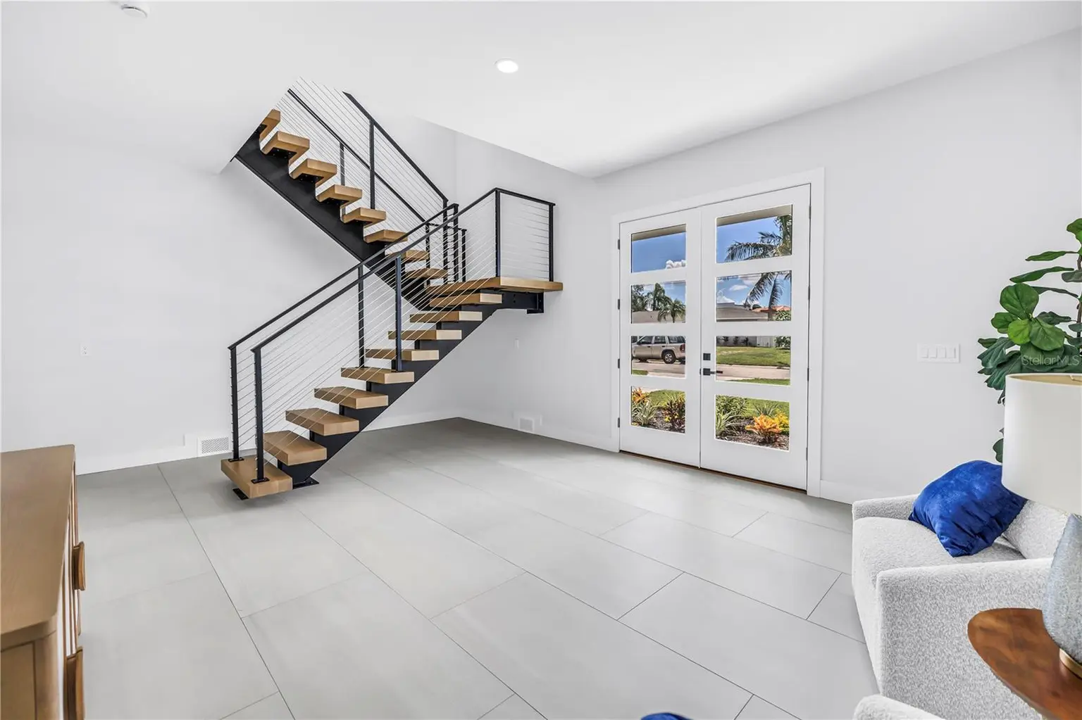 7957 2ND AVENUE S, ST PETERSBURG, FL, photo 13 of 100