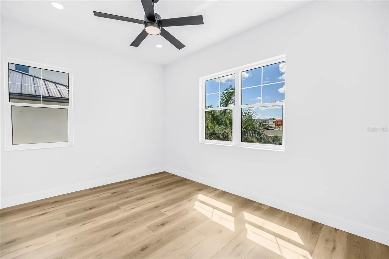 7957 2ND AVENUE S, ST PETERSBURG, FL, photo 49 of 100