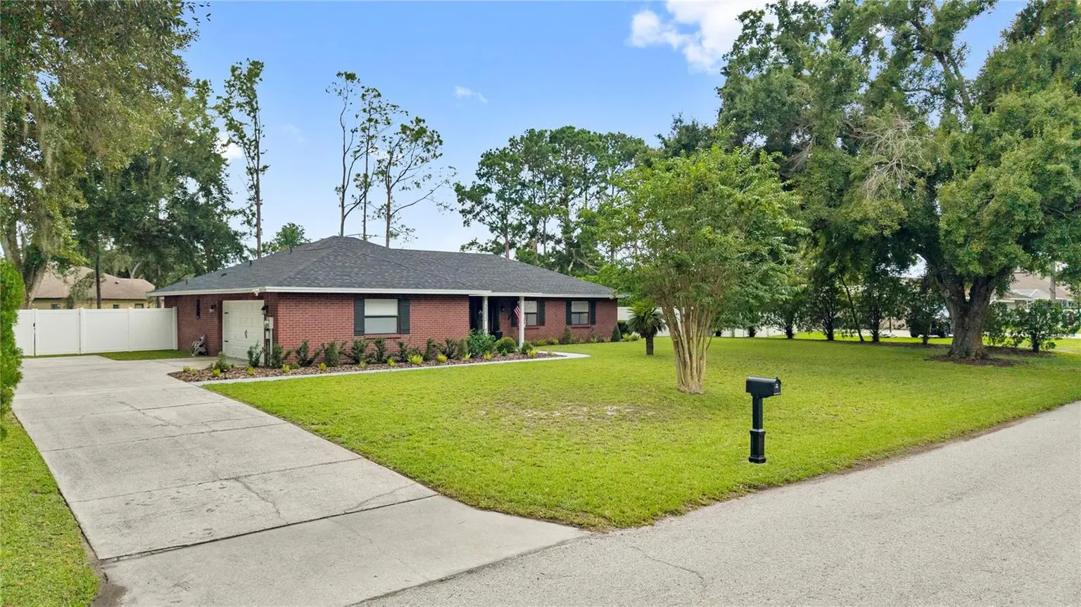 35032 PERCH DRIVE, ZEPHYRHILLS, FL, photo 6 of 45